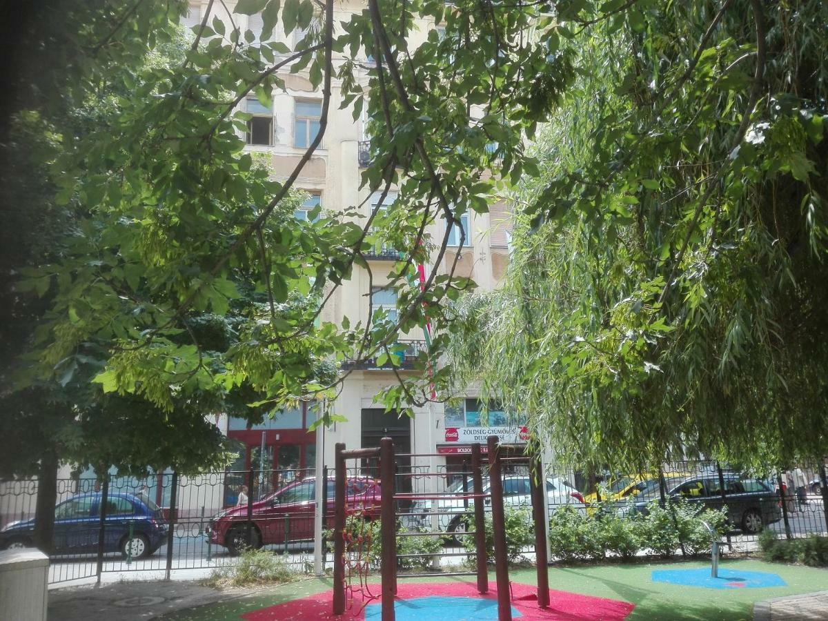 A Quiet Place In The Heart Of The City Budapeste Exterior foto